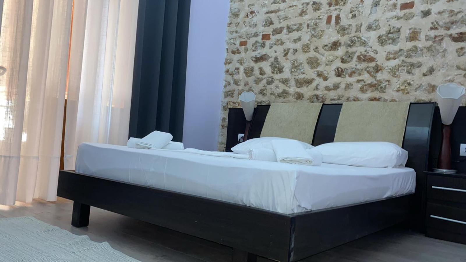 Citycenter Studios Sarandë Esterno foto