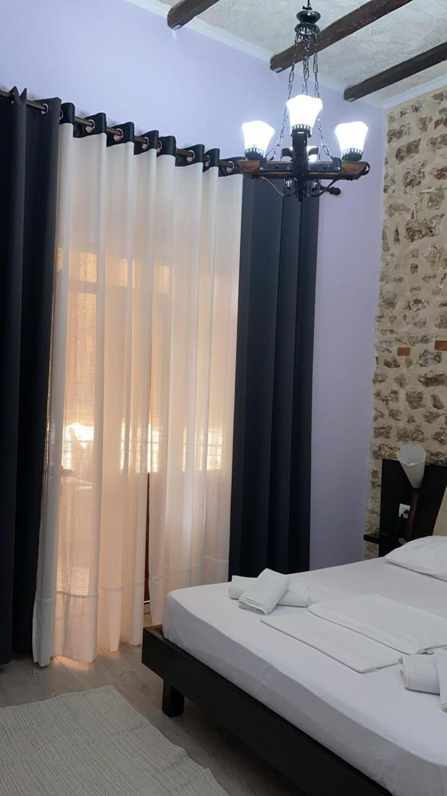 Citycenter Studios Sarandë Esterno foto