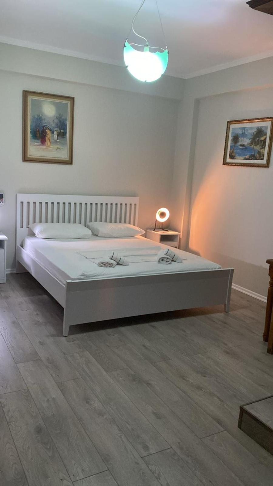 Citycenter Studios Sarandë Esterno foto